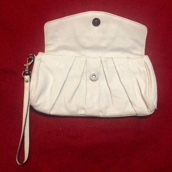 Guess Wallet Handbag with handle - Picture 3 of 5